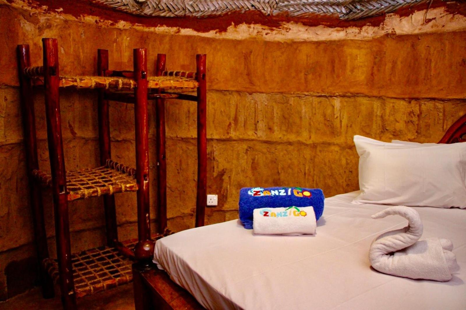 Zanzigo Hotel Нунгви Екстериор снимка