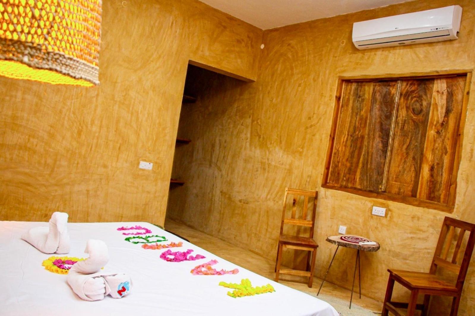 Zanzigo Hotel Нунгви Екстериор снимка