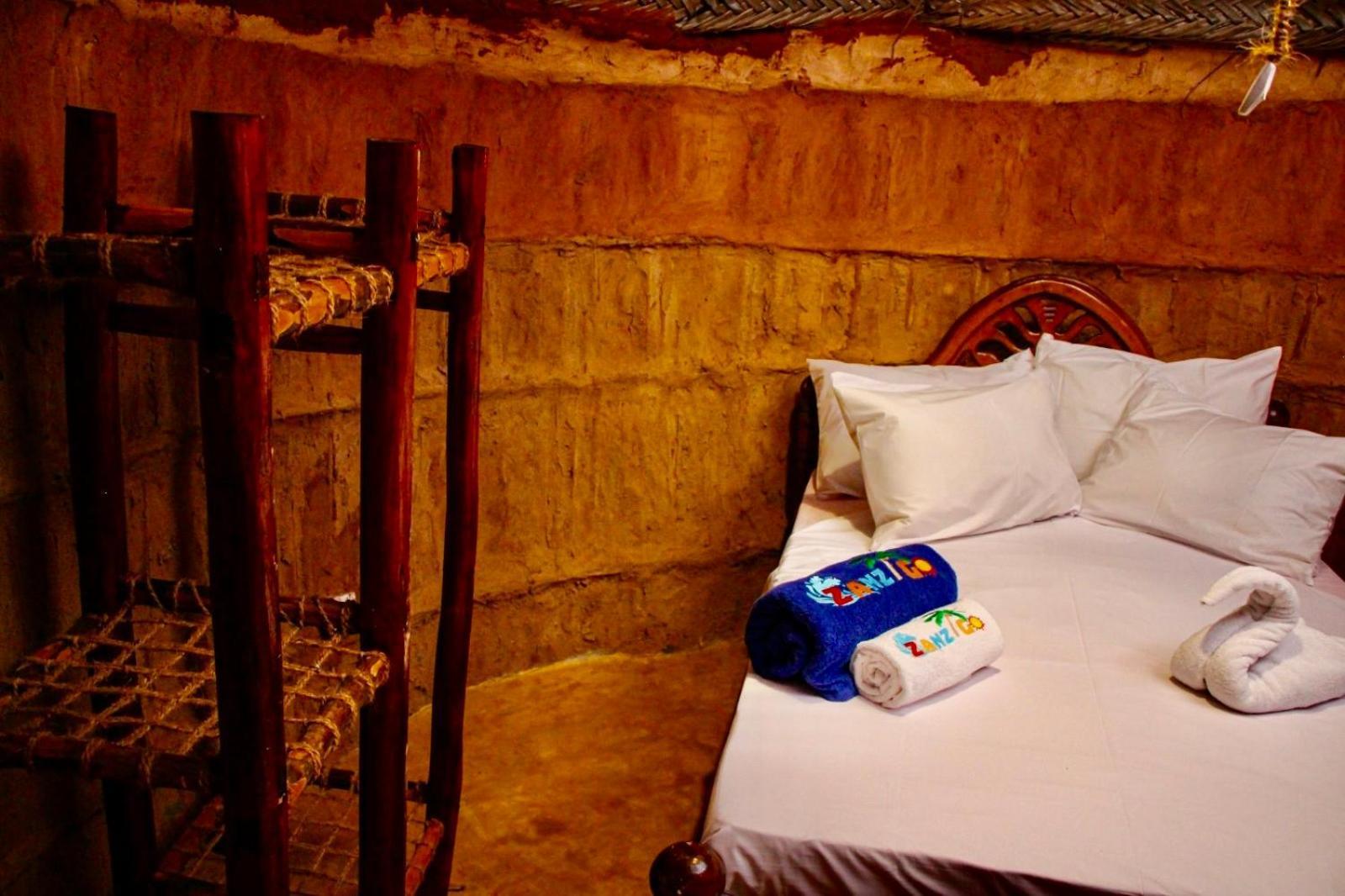 Zanzigo Hotel Нунгви Екстериор снимка